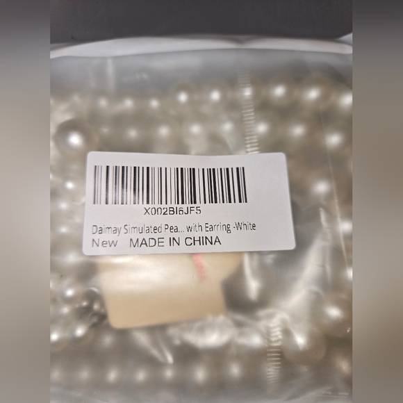 Faux Pearl Necklace and Earring Set NEW - Picture 4 of 7